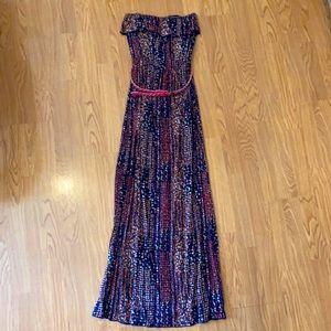 Strapless maxi dress with matching belt size small